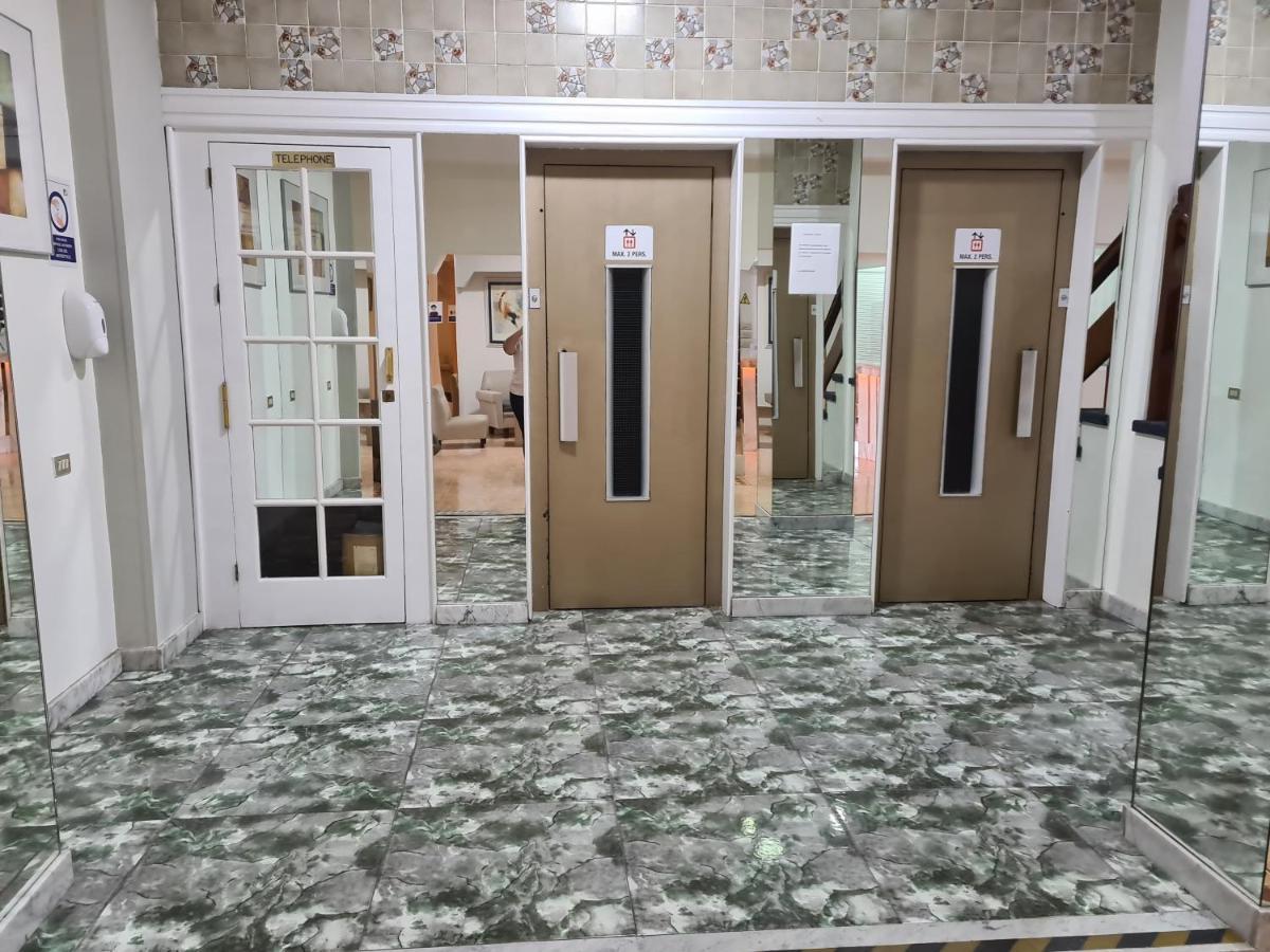 Apartamentos Catalina Park Лас-Пальмас-де-Гран-Канария Экстерьер фото